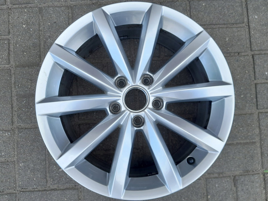 1x Alufelge 17 Zoll 7.0" 5x112 43ET 5N0601025AN Vw Rim Wheel