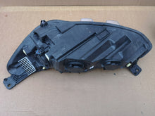 Laden Sie das Bild in den Galerie-Viewer, Frontscheinwerfer Ford Focus JX7B-13W029-AE Rechts Scheinwerfer Headlight SCH1739955331hn