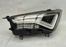 Laden Sie das Bild in den Galerie-Viewer, Frontscheinwerfer Seat Ateca 576941031 Links Scheinwerfer Headlight SCH9422410211fv
