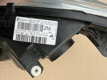 Laden Sie das Bild in den Galerie-Viewer, Frontscheinwerfer Renault Captur I 260102734R Rechts Scheinwerfer Headlight SCH8937623676pg