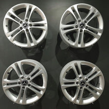 Laden Sie das Bild in den Galerie-Viewer, 4x Alufelge 17 Zoll 6.5" 5x112 44ET A1774010400 Mercedes-Benz W176 Rim Wheel FEL3051882535hu