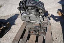 Load image into Gallery viewer, Motor Nissan Qashqai I J10 HR16 1.6 139TKm 2011 Benzin Engine Unkomplett MOT9877402574jr