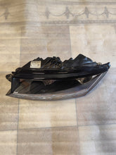 Laden Sie das Bild in den Galerie-Viewer, Frontscheinwerfer Skoda Fabia III 6V1941015D Links Scheinwerfer Headlight SCH6346619385da