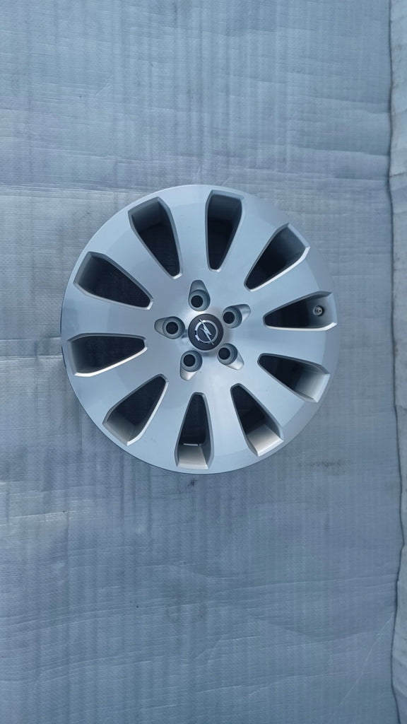 1x Alufelge 19 Zoll 8.5" 5x120 K945ESI7 Opel Insignia Rim Wheel FEL2415431192zp