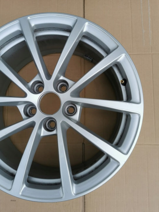 1x Alufelge 17 Zoll 7.5" 5x112 36ET 4K0601025 Audi A6 C8 Rim Wheel FEL9930500131na