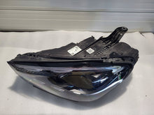 Laden Sie das Bild in den Galerie-Viewer, Frontscheinwerfer Mercedes-Benz Gle A1679066908 LED Links Scheinwerfer Headlight