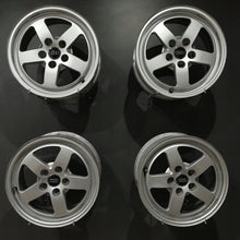 Laden Sie das Bild in den Galerie-Viewer, 4x Alufelge 16 Zoll 7.0" 5x112 35ET Silber 8W0601025 Audi A4 B8 Rim Wheel FEL6017995454qk