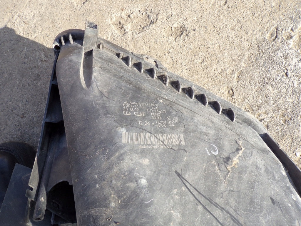 Frontscheinwerfer Opel Zafira B 12440972 Links Scheinwerfer Headlight