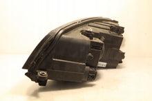 Laden Sie das Bild in den Galerie-Viewer, Frontscheinwerfer VW Touran 030126820400 Rechts Scheinwerfer Headlight SCH3318955056rn