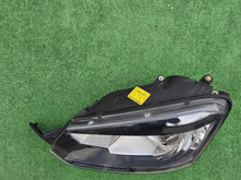 Laden Sie das Bild in den Galerie-Viewer, Frontscheinwerfer Skoda Yeti 5L1941015C Xenon Links Scheinwerfer Headlight SCH1851416099xq