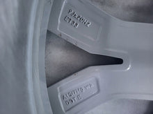 Load image into Gallery viewer, 1x Alufelge 20 Zoll 9.0" 5x112 33ET Glanz Silber 760601025C VW Touareg Rim Wheel FEL2438396877qj