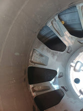 Load image into Gallery viewer, 1x Alufelge 17 Zoll 7.0" 5x108 46ET 672044871 Toyota I Rim Wheel FEL3353181071uh