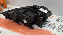 Laden Sie das Bild in den Galerie-Viewer, Frontscheinwerfer Audi A5 8T0941043C 8T0941044C Xenon Rechts oder Links SCH5429403461fg