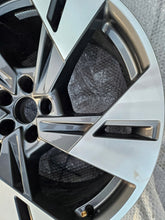 Load image into Gallery viewer, 1x Alufelge 20 Zoll 9.0" 5x112 38ET Audi E-Tron Rim Wheel FEL9361591344cz