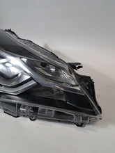 Load image into Gallery viewer, Frontscheinwerfer Toyota Yaris LED Rechts Scheinwerfer Headlight