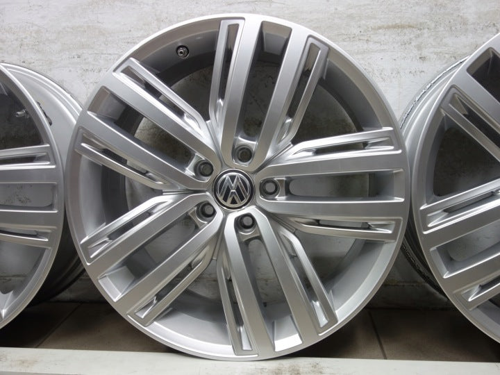 4x Alufelge 19 Zoll 7.0" 5x112 43ET 5NA601025N VW Passat Tiguan Sharan Rim Wheel FEL9652872634og