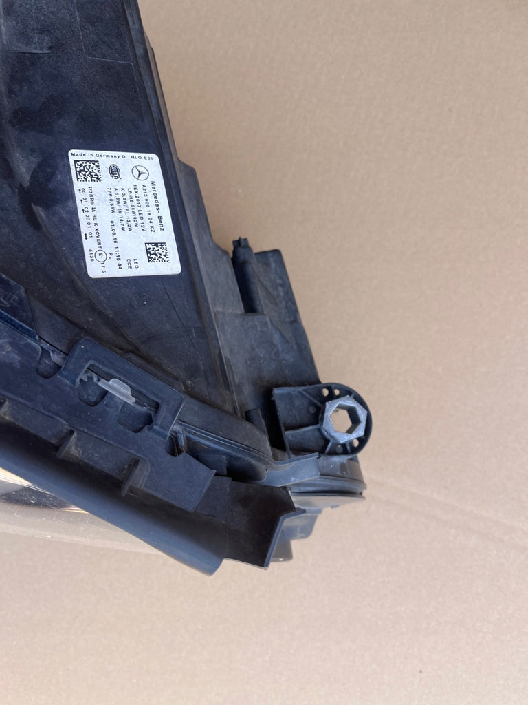 Frontscheinwerfer Mercedes-Benz W213 A2139061804 LED Rechts Headlight SCH9061869365dc