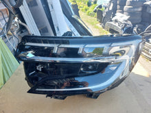 Laden Sie das Bild in den Galerie-Viewer, Frontscheinwerfer Renault 260606388R LED Links Scheinwerfer Headlight