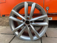 Load image into Gallery viewer, 1x Alufelge 17 Zoll 7.0" 5x100 2G0601025J VW Rim Wheel FEL6192658500ep