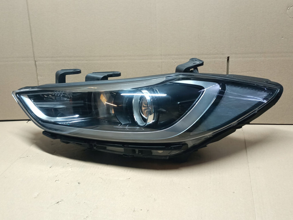 Frontscheinwerfer Hyundai Elantra LED Links Scheinwerfer Headlight SCH2364261107vr