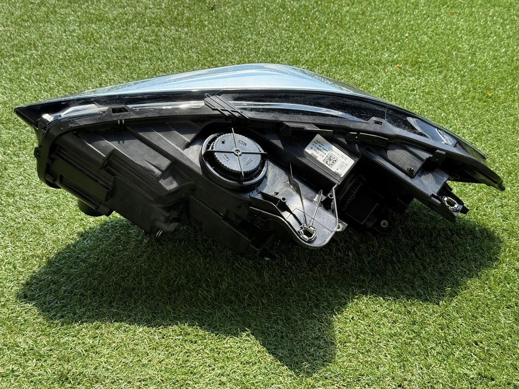 Frontscheinwerfer BMW 1 F40 7214914-09 LED Rechts Scheinwerfer Headlight SCH1627677984yr