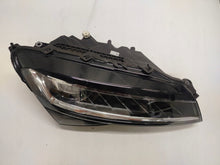 Laden Sie das Bild in den Galerie-Viewer, Frontscheinwerfer Skoda Superb III 3V1941016E Full LED Rechts Headlight