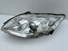 Laden Sie das Bild in den Galerie-Viewer, Frontscheinwerfer Renault Laguna III 260600035 Xenon Links Headlight SCH1062913069bv