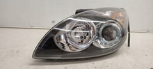 Load image into Gallery viewer, Frontscheinwerfer Hyundai I30 921012R000 Links Scheinwerfer Headlight SCH8188936540ba
