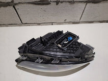 Laden Sie das Bild in den Galerie-Viewer, Frontscheinwerfer Mercedes-Benz W247 A2479065006 LED Rechts Headlight SCH4895067135kl