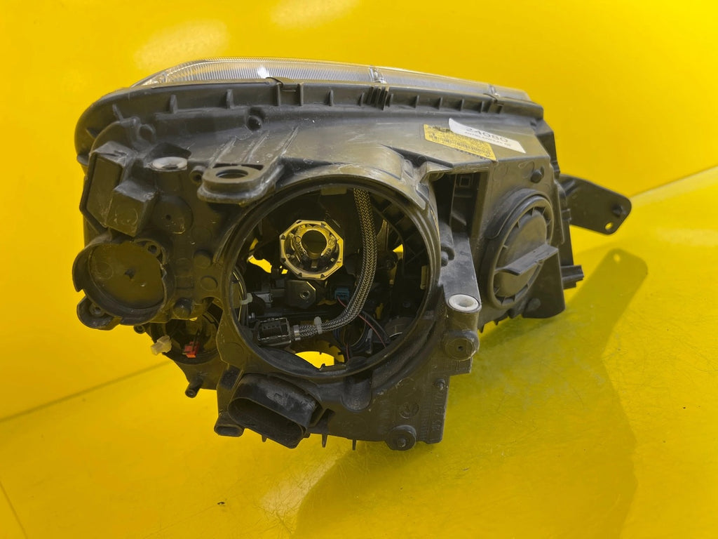 Frontscheinwerfer Skoda Yeti 5L1941015C Xenon Links Scheinwerfer Headlight