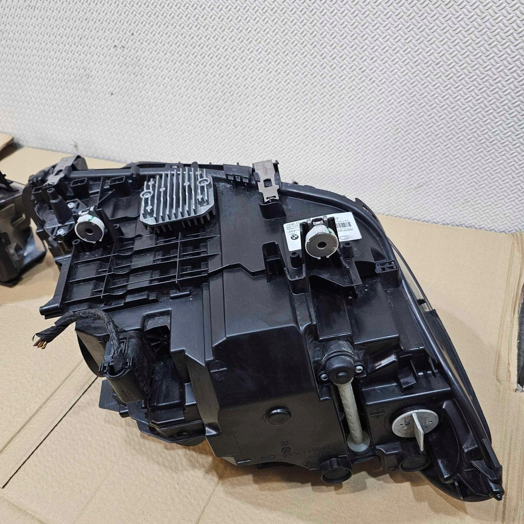 Frontscheinwerfer BMW G31 G30 7439183 7214952 LED Ein Stück (Rechts oder Links) SCH5606563938ru