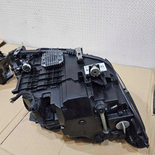 Load image into Gallery viewer, Frontscheinwerfer BMW G31 G30 7439183 7214952 LED Ein Stück (Rechts oder Links) SCH5606563938ru
