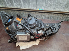 Laden Sie das Bild in den Galerie-Viewer, Frontscheinwerfer Mitsubishi Asx Xenon Ein Stück (Rechts oder Links) Headlight