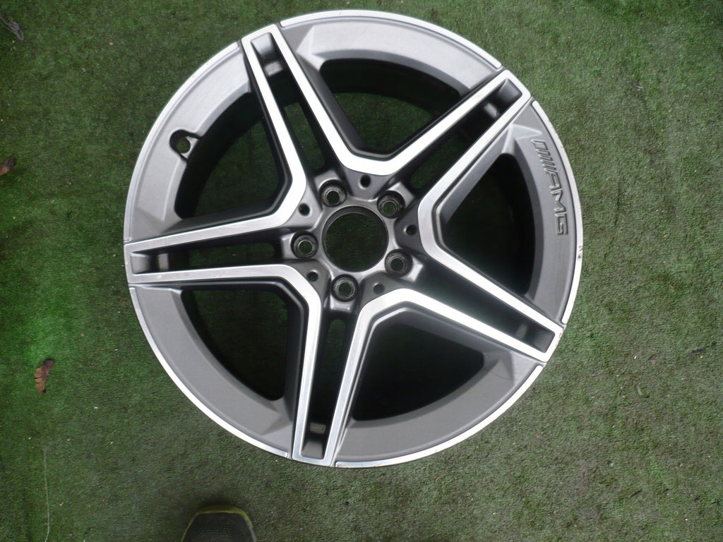 1x Alufelge 18 Zoll 8.5" 5x112 49ET A2054019500, A2054019600 Mercedes-Benz W205