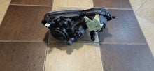 Laden Sie das Bild in den Galerie-Viewer, Frontscheinwerfer Mercedes-Benz W211 Xenon Links Scheinwerfer Headlight