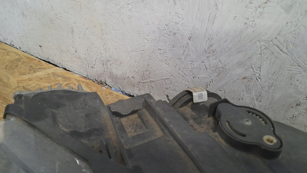 Frontscheinwerfer Seat Ateca LED Rechts Scheinwerfer Headlight