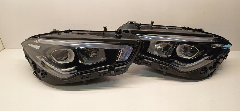 Frontscheinwerfer Mercedes-Benz Cla A1189068300 LED Rechts oder Links