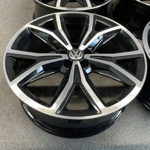 Load image into Gallery viewer, 4x Alufelge 18 Zoll 7.0&quot; 5x100 2GM601025F VW T-Cross Rim Wheel