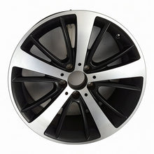 Laden Sie das Bild in den Galerie-Viewer, 1x Alufelge 18 Zoll 8.5&quot; 5x112 A1724011700 Mercedes-Benz Rim Wheel