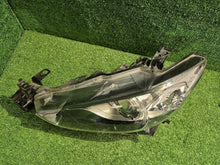 Laden Sie das Bild in den Galerie-Viewer, Frontscheinwerfer Mazda 6 Gj GHR4-51040 Xenon Links Scheinwerfer Headlight SCH4041498664al