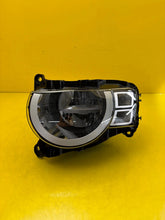 Laden Sie das Bild in den Galerie-Viewer, Frontscheinwerfer Land Rover Defender Links Scheinwerfer Headlight SCH4559929103ut