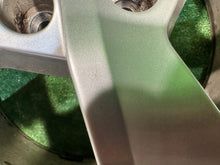 Laden Sie das Bild in den Galerie-Viewer, 1x Alufelge 16 Zoll 7.0&quot; 5x100 46ET 5JA601025AD Skoda Rapid Rim Wheel