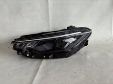 Load image into Gallery viewer, Frontscheinwerfer VW Passat 3J1941005 Full LED Links Scheinwerfer Headlight SCH3222543717cr