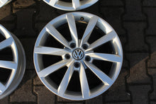Laden Sie das Bild in den Galerie-Viewer, 4x Alufelge 17 Zoll 6.0" 5x112 48ET Glanz Silber 5G0601025K VW T-Roc Rim Wheel FEL8036820488ka