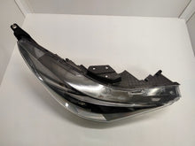 Load image into Gallery viewer, Frontscheinwerfer Hyundai Elantra VII Rechts Scheinwerfer Headlight SCH8402684270wc