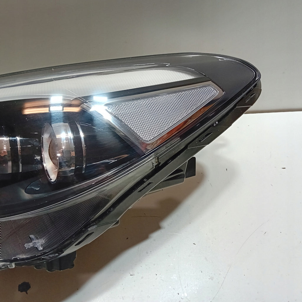 Frontscheinwerfer Hyundai Tucson 92101D7201 D30LD792122010 Links Headlight