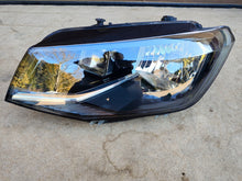 Laden Sie das Bild in den Galerie-Viewer, Frontscheinwerfer VW Caddy 2K1941015B 1ED01228601 Links Scheinwerfer Headlight SCH7480713787ti