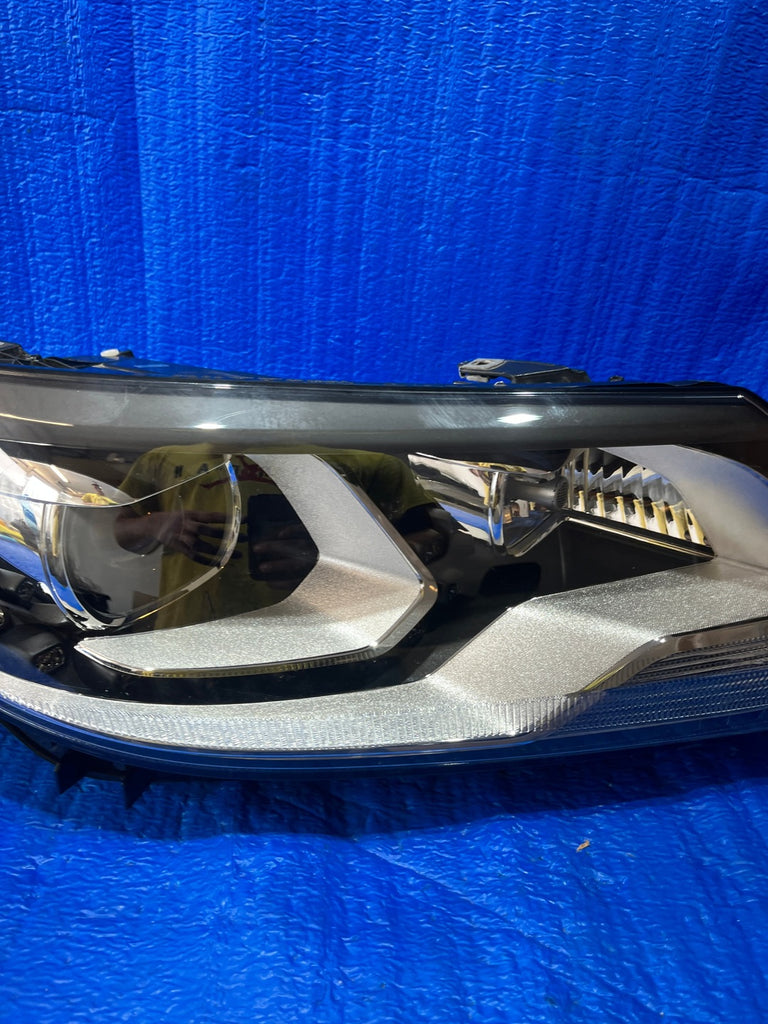 Frontscheinwerfer VW Tiguan 5N1941034B Xenon Rechts Scheinwerfer Headlight