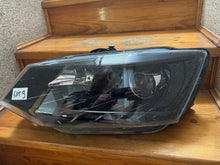 Load image into Gallery viewer, Frontscheinwerfer Skoda Fabia III 658941015B Links Scheinwerfer Headlight
