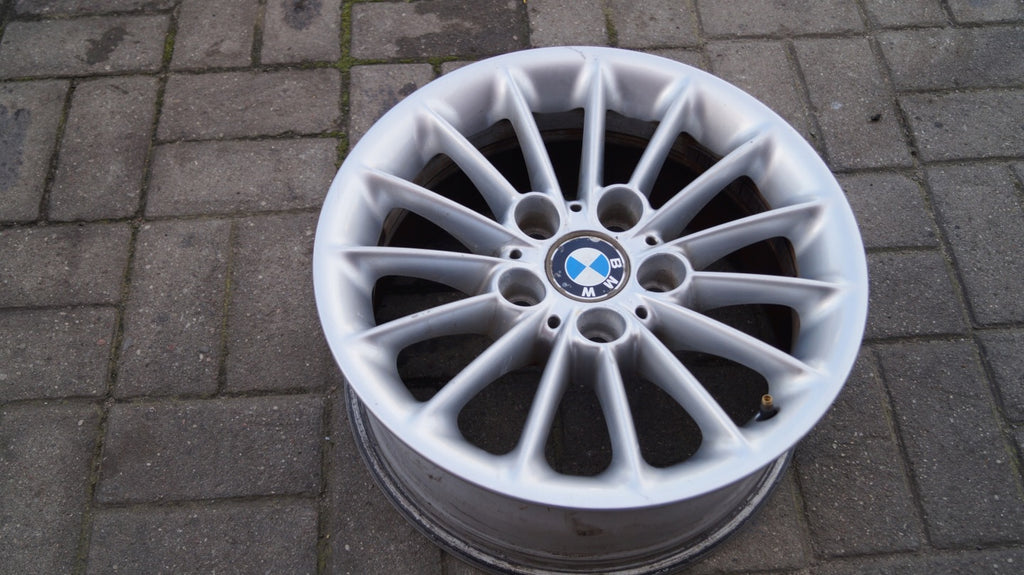 1x Alufelge 16 Zoll 7.0" 5x120 20ET BMW 1 Rim Wheel FEL8498621853rz